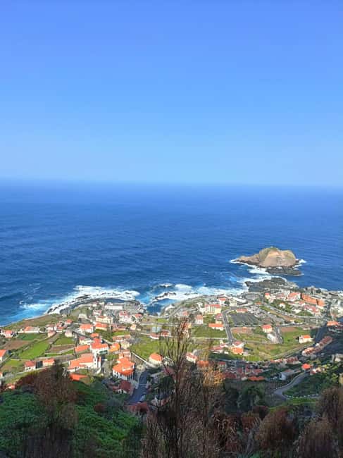 Funchal: 4WD Experience Skywalk to Seixal Porto Moniz, Fanal - Who should book this Madeira 4WD tour?