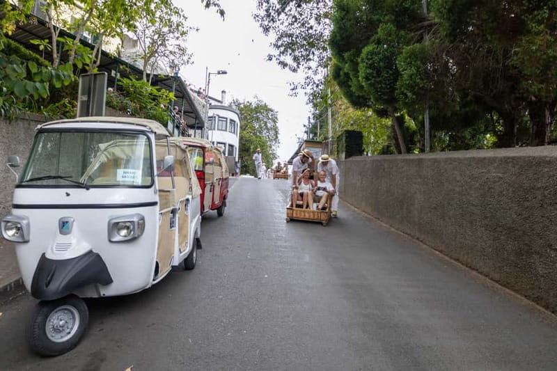 Funchal: Guided Tuk Tuk Tour to Toboggan Rides & Old Town - Why this tuk tuk tour works well for the Monte toboggan ride