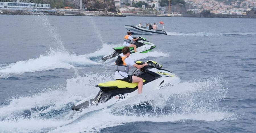 Funchal: Jet Ski Circuit - What happens from Pier 8 onward