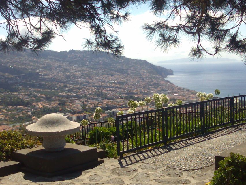 Funchal: Nuns Valley Half Day Tour - Two Madeira views in three useful hours