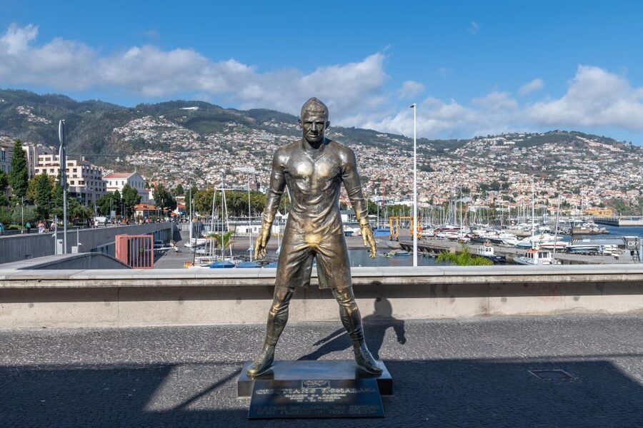 Funchal: Old Town Tuk Tuk Tour with Drop-Off at CR7 Museum - Funchal Market and the city’s everyday side