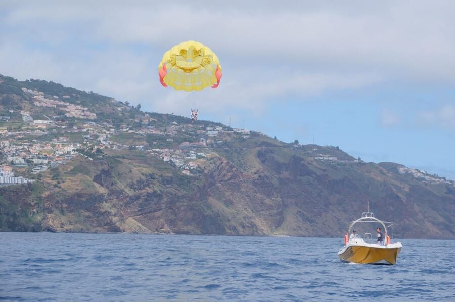 Funchal: Parasailing Tour on the Coast of Madeira Island - Weighing $106 against the experience