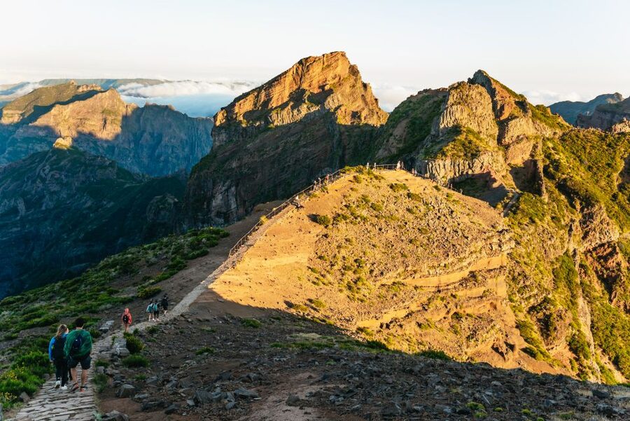 Funchal: Pico do Arieiro Sunrise Transfer Self-guided Hike - The pre-dawn ride from Funchal or Caniço