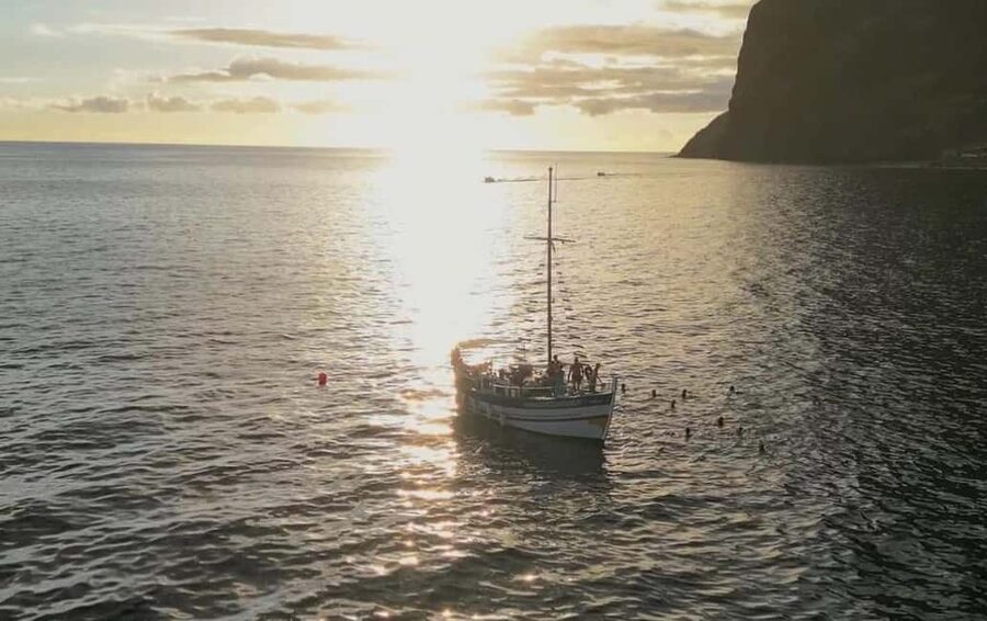 Funchal: Sunset Tour on Traditional Madeiran Boat w/ Drinks - Should you book the Dragão sunset tour?