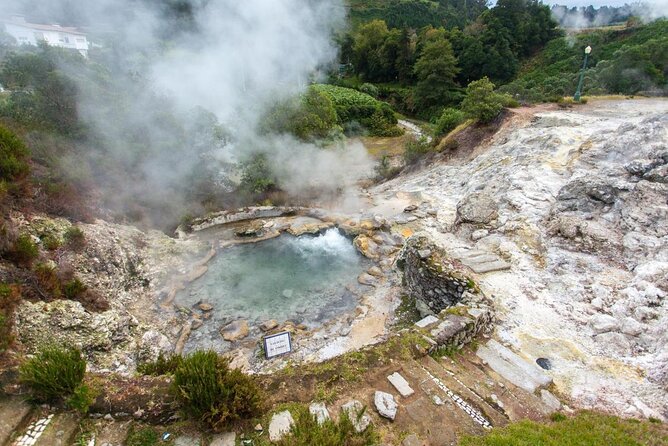 Furnas: Night-Time Experience with Thermal baths and Dinner - Key points at a glance