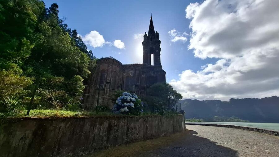 Furnas: Volcano Crater, Lake, Tea Plantation, and Waterfall - Why this east São Miguel tour works so well