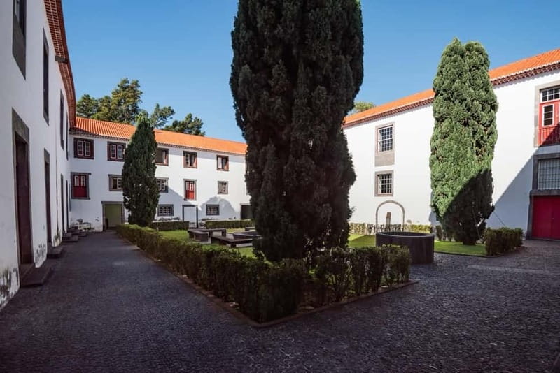 Hidden Funchal: Stories & Secrets Tour - Through the English quarter and the English Church