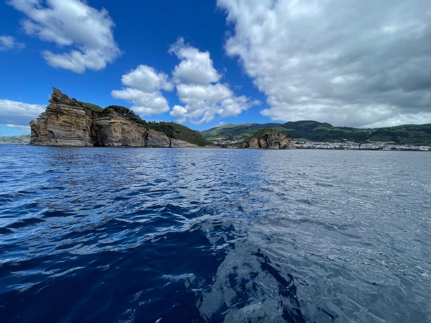 Islet Tour- Ilhéu de Vila Franca do Campo - Boat size, comfort, and family suitability