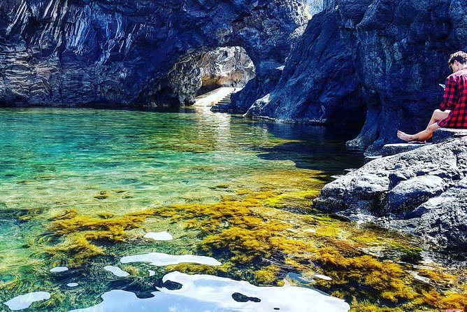 Jeep Tour Amazing West to Natural Pools -Full-Day - Ponta do Sol and Cascata dos Anjos slow the pace