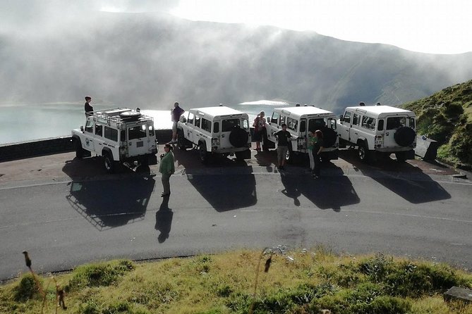 Jeep Tour Full Day Sete Cidades & Lagoa do Fogo with lunch and drinks included. - How hard is the ride?