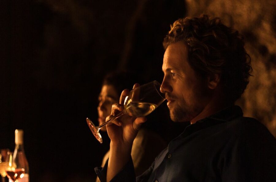 Lagoa: 2.5-Hour Vineyard Dinner with Winetasting - What the vineyard walk adds