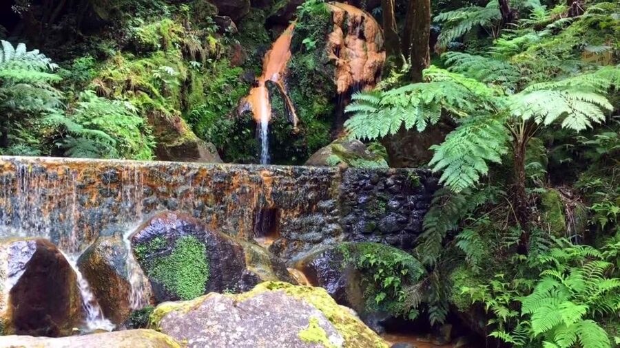 Lagoa do Fogo: Guided Volcano Geo Tour w/ Hotsprings Bathing - How good is the guide-led volcano explanation?