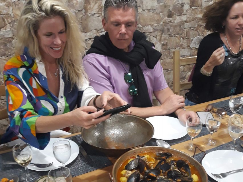 Lagos: 3-Hour Algarve Classic Food Tour - The morning begins at Mercado Municipal de Lagos