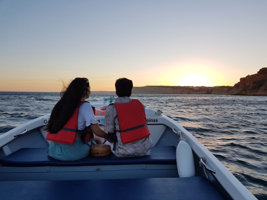 Lagos: Guided Ponta da Piedade Sunset Boat Tour - The curious rock shapes of Ponta da Piedade