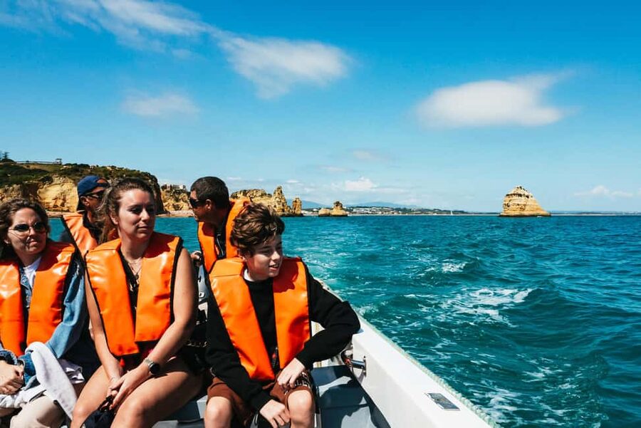 Lagos: Ponta da Piedade Coastline Boat Cruise - What the one-hour timing really means