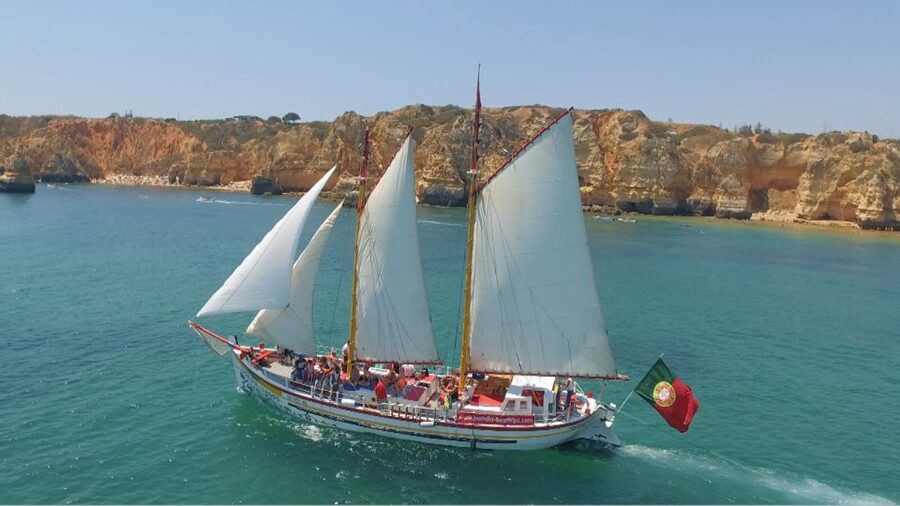 Lagos: Ponta Piedade Sail & Caves Cruise w/Portuguese Tapas - Swimming and sunbathing near the caves