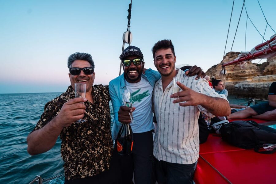 Lagos: Sunset Sail aboard a Traditional Boat with Prosecco - Key points at a glance