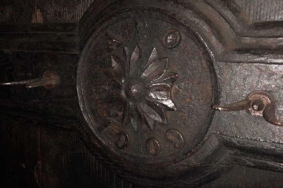Lamego: Quinta da Portela de Baixo Winery Tour and Tasting - Inside the old wine cellar museum