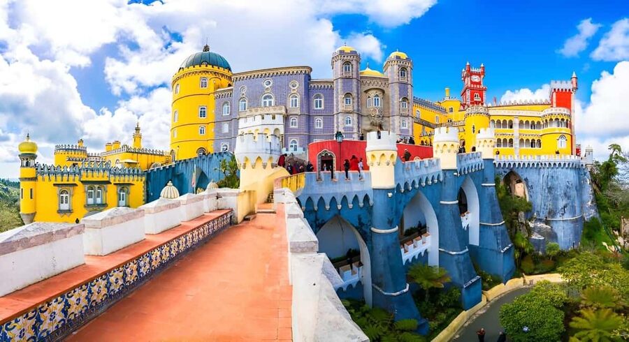 Lisboa: Sintra, Pena Palace, Cabo da Roca Coast and Cascais - Key points at a glance