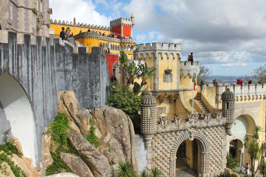 Lisboa: Sintra, Pena Palace, Cascais and Cabo da Roca - Why Sintra makes this Lisbon day trip worthwhile