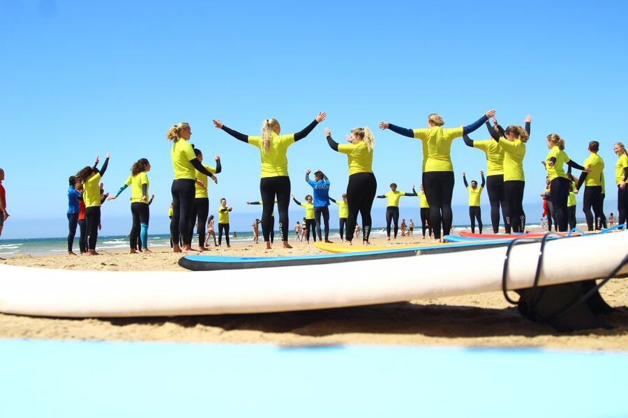 Lisbon: 1.5-Hour Surf Lesson - Key points at a glance