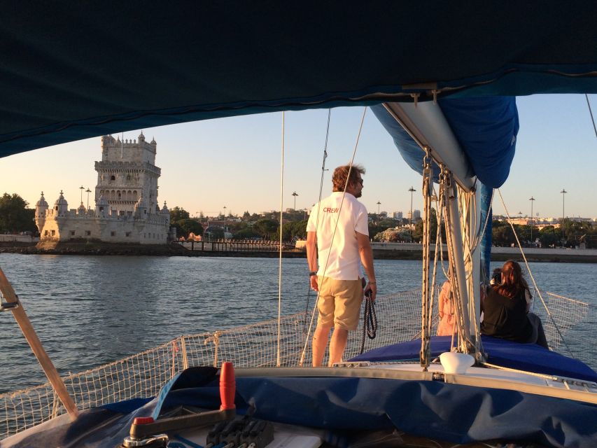 Lisbon 2-Hour River Cruise - Returning past Terreiro do Paço and Cais do Sodré