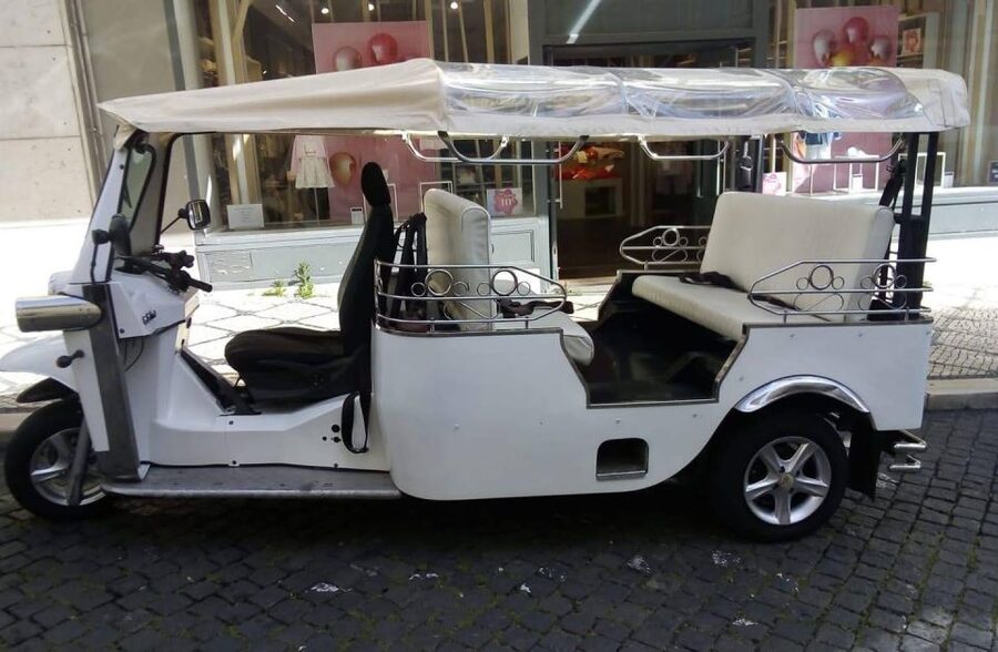 Lisbon: 3-Hour Sightseeing Tour by Tuk-Tuk - Why a tuk-tuk works so well in Lisbon