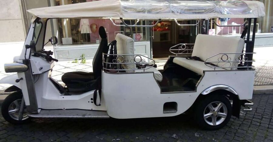 Lisbon: 3-Hour Sightseeing Tour by Tuk-Tuk - Alfama and the old streets