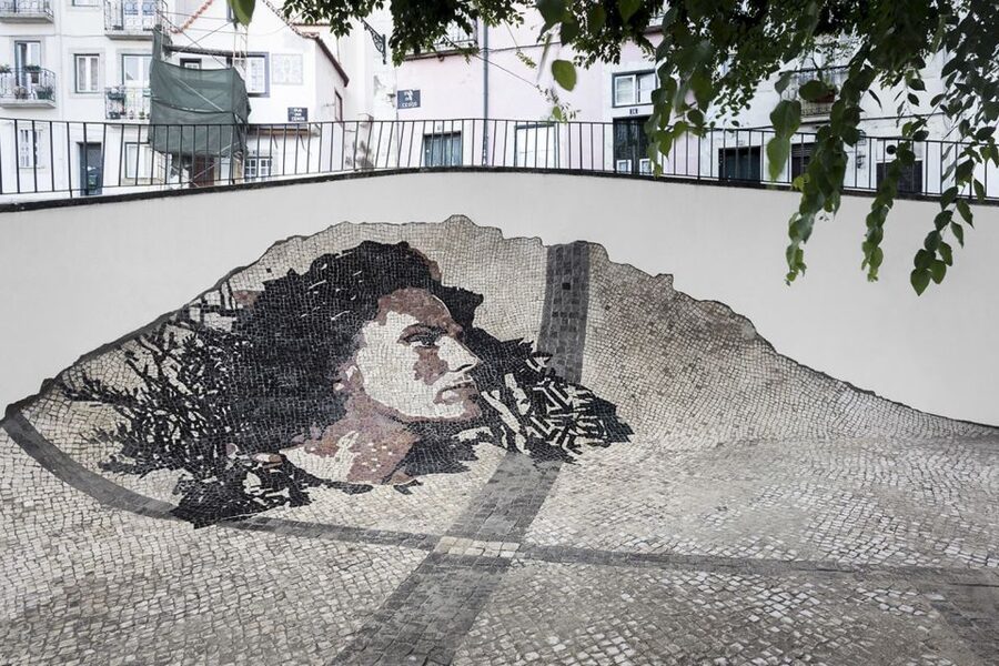 Lisbon: 3-Hour Street Art Tuk Tuk Tour - Who should book this Lisbon tour?
