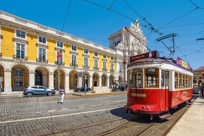 Lisbon Airport or Cruise Port: Private Arrival Transfer to hotels - Cruise port pickup requires more attention to timing