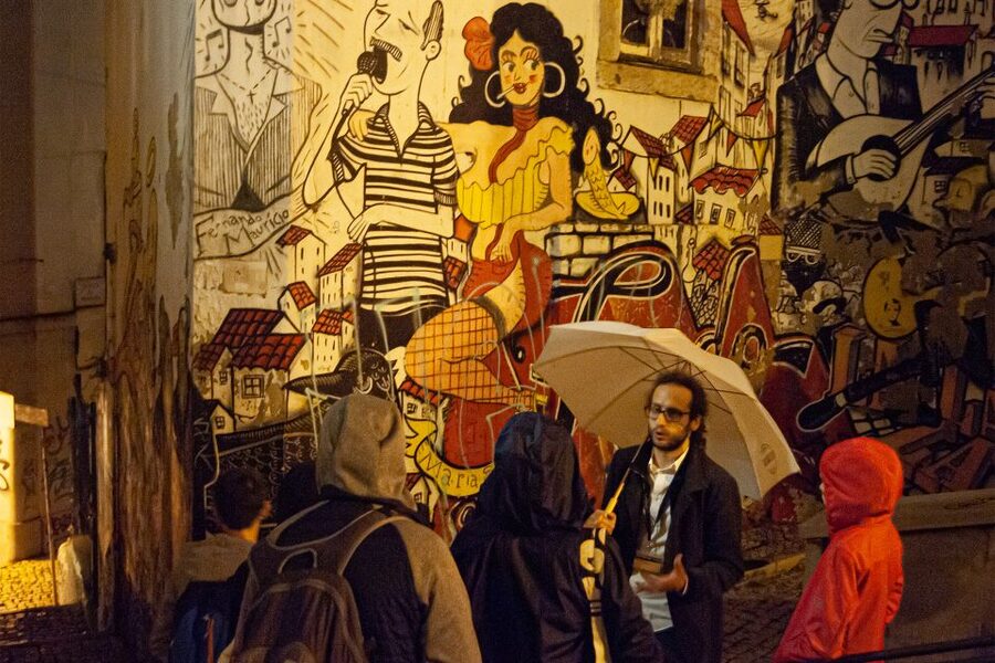 Lisbon: Alfama Tour and Live Fado with Traditional Dinner - The Fado house and the music itself