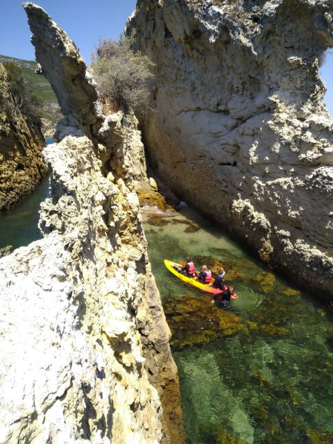 Lisbon: Arrábida Kayak and Coasteering Adventure Tour - Weather, fitness, and what to bring