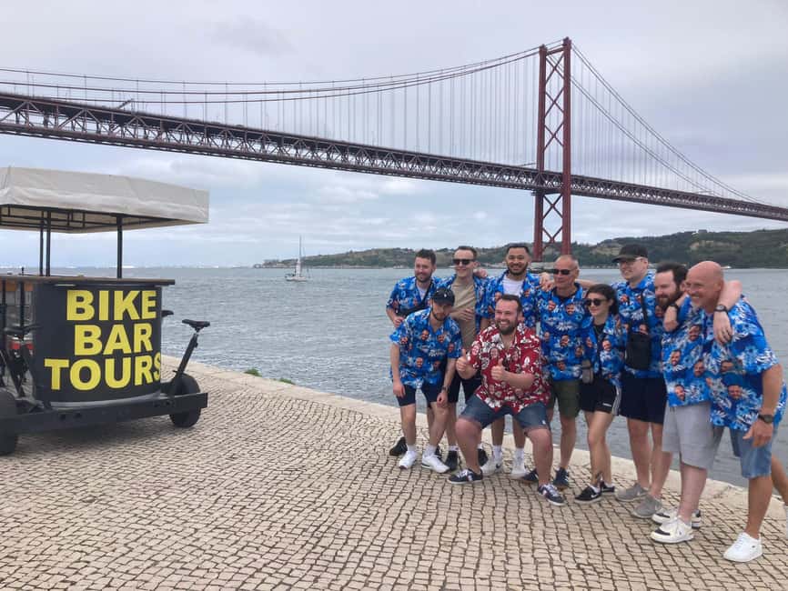 Lisbon: Beer Bike Tour with Sangria and Beer - What the guides add to the experience