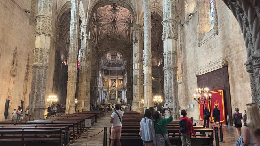 Lisbon: Belem Tour with Pastéis at Jerónimos Monastery - Why the Pastel de Belém makes a good beginning