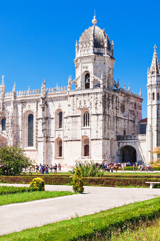 Lisbon: Belem Tour with Pastéis at Jerónimos Monastery - The Discoveries Monument and Portugal’s famous explorers