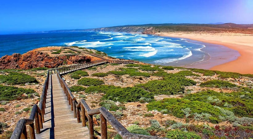 Lisbon: Benagil, Boneca Cave, Portimao & Lagos Private Tour - Benagil Cave and the extra boat option