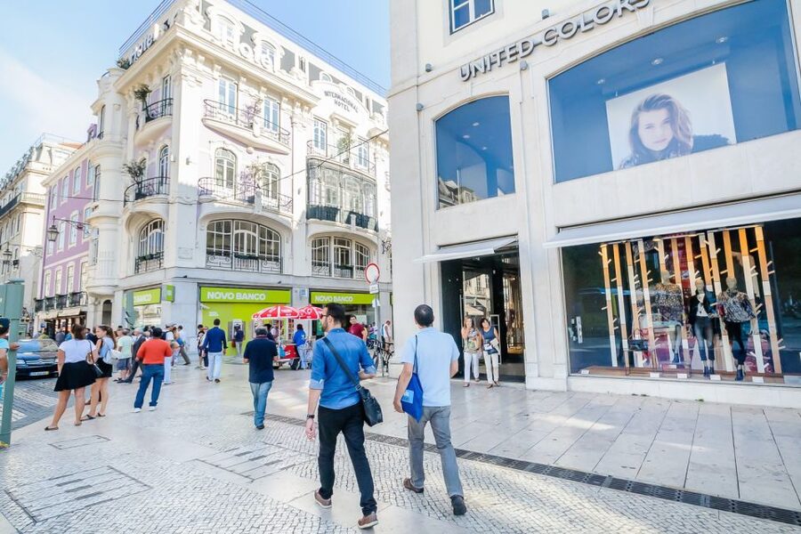 Lisbon: Best of City Private Walking Tour - Restauradores and the memory of independence