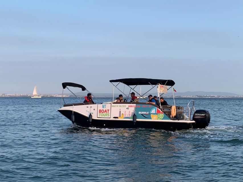 Lisbon: Boat Tour with Champagne - Meeting the boat at Belém Marina