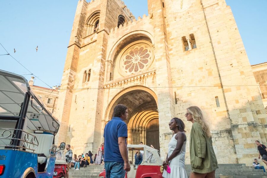 Lisbon by Tuk Tuk Guided Tour: City of Neighborhoods - Baixa and the city rebuilt after the 1755 earthquake