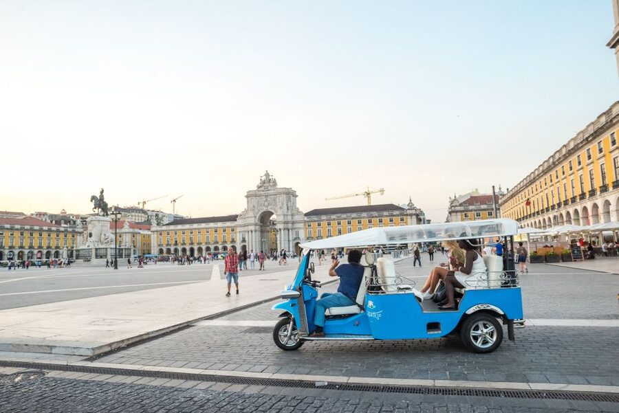 Lisbon by Tuk Tuk Guided Tour: City of Neighborhoods - Timing, pickup, and the small practical details