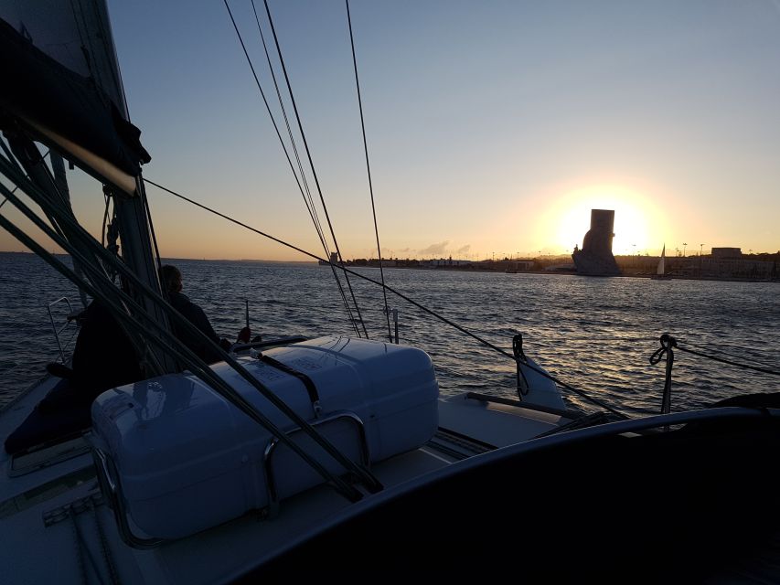 Lisbon: City Skyline Sailboat Cruise with Drink and Snacks - Meeting at Santo Amaro Dock