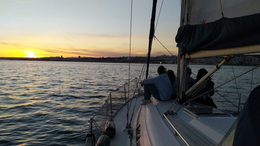 Lisbon: Day and Sunset Tour on the Tagus River - Comfort, seating, and the small details
