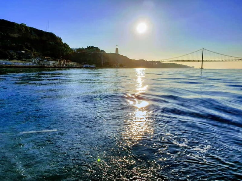 Lisbon: Daytime or Sunset Boat Cruise with History and Wine - Boarding at Belém and settling into the boat