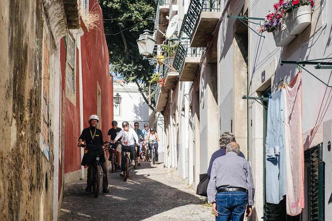 Lisbon E-Bike Tour Commerce Square, Mouraria and Alfama - Graça viewpoints and Lisbon from above