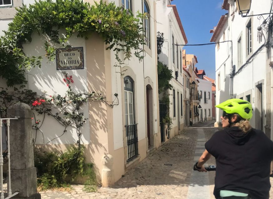 Lisbon: E-bike Trip from the Sintra Mountains to Cascais Sea - Climbing through Sintra Forest to Peninha