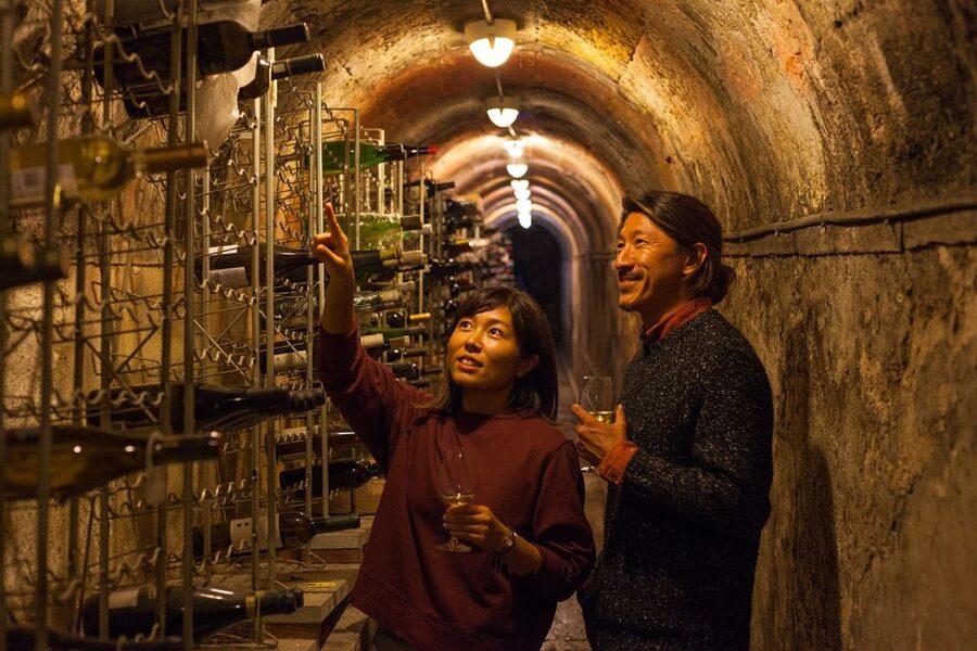 Lisbon: Evening Local Food Crawl with Drink Pairings - Who should book this Lisbon food walk?