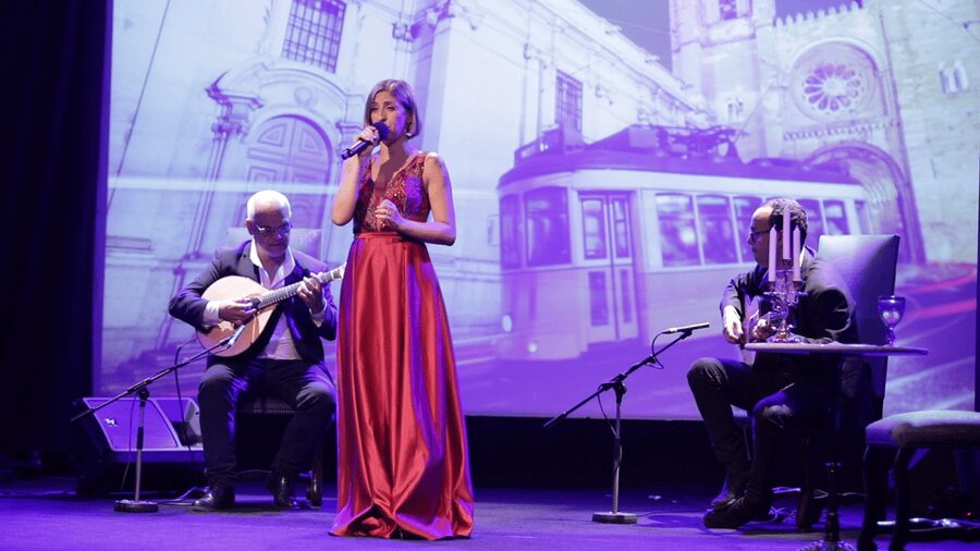 Lisbon: Fado in Chiado Live Show - Two Voices, Two Guitars, One Strong Sound