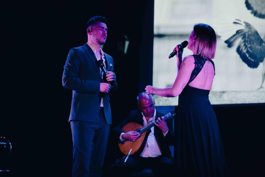 Lisbon: Fado in Chiado Live Show - Concert Hall Fado Compared With Alfama Fado