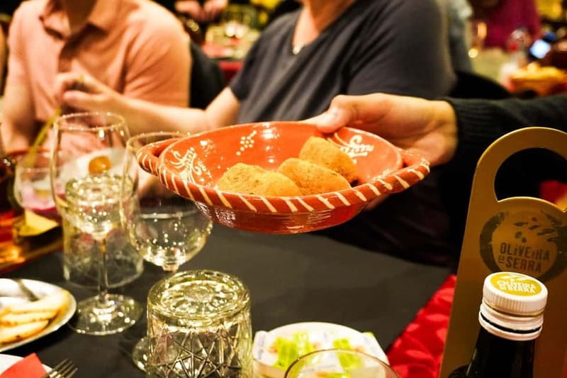 Lisbon: Fado Musical Experience with Portuguese Appetizers - Is $40 good value?