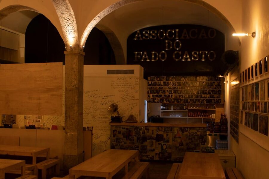 Lisbon: Fado Night with Dinner with Live Performance - Who Should Book This Evening